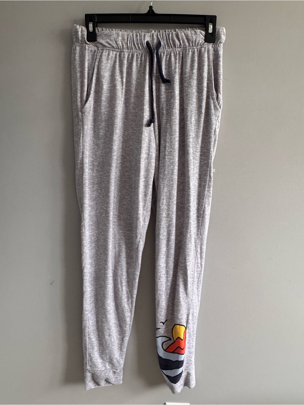 C&C California Women’s M Gray Coastal Graphic Jogger Lounge Pants Sunset Wave